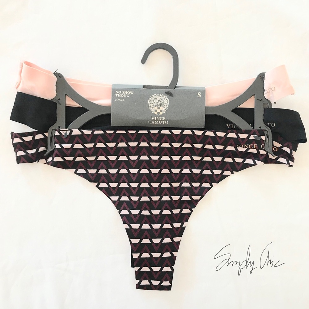 New Vince Camuto set of 3 no show thongs